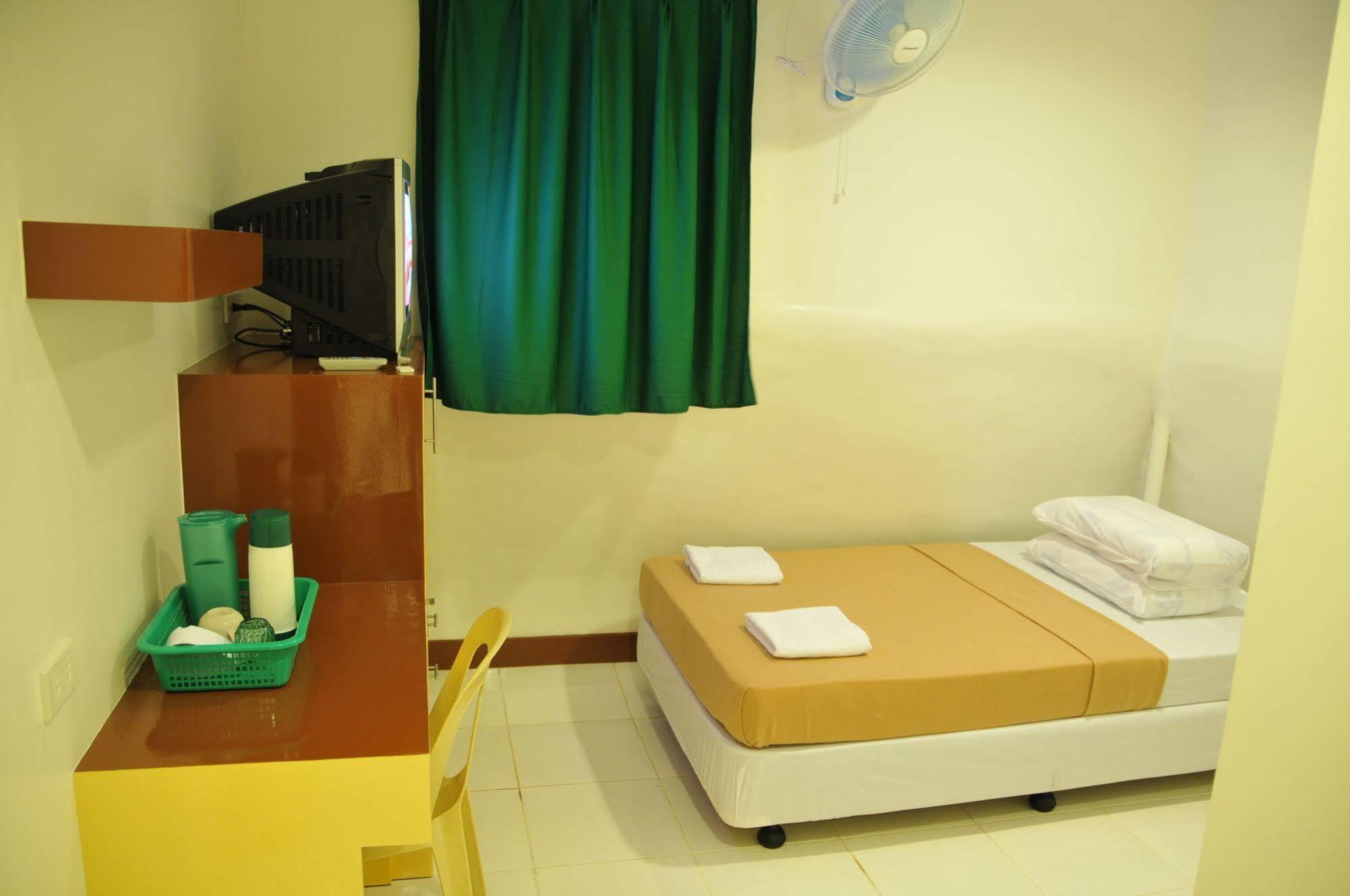 Ong Bun Pension House Iloilo City Ngoại thất bức ảnh
