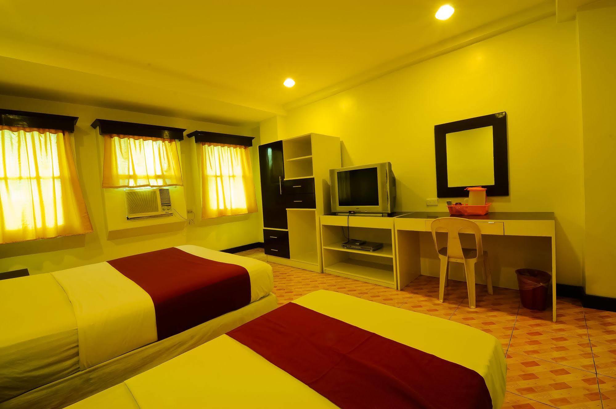 Ong Bun Pension House Iloilo City Ngoại thất bức ảnh